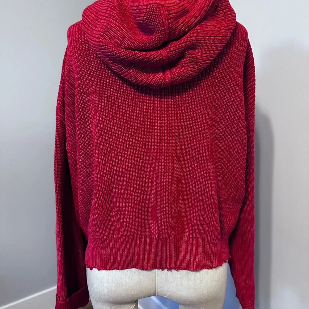 Red RtA sweater - Picture 8 of 13